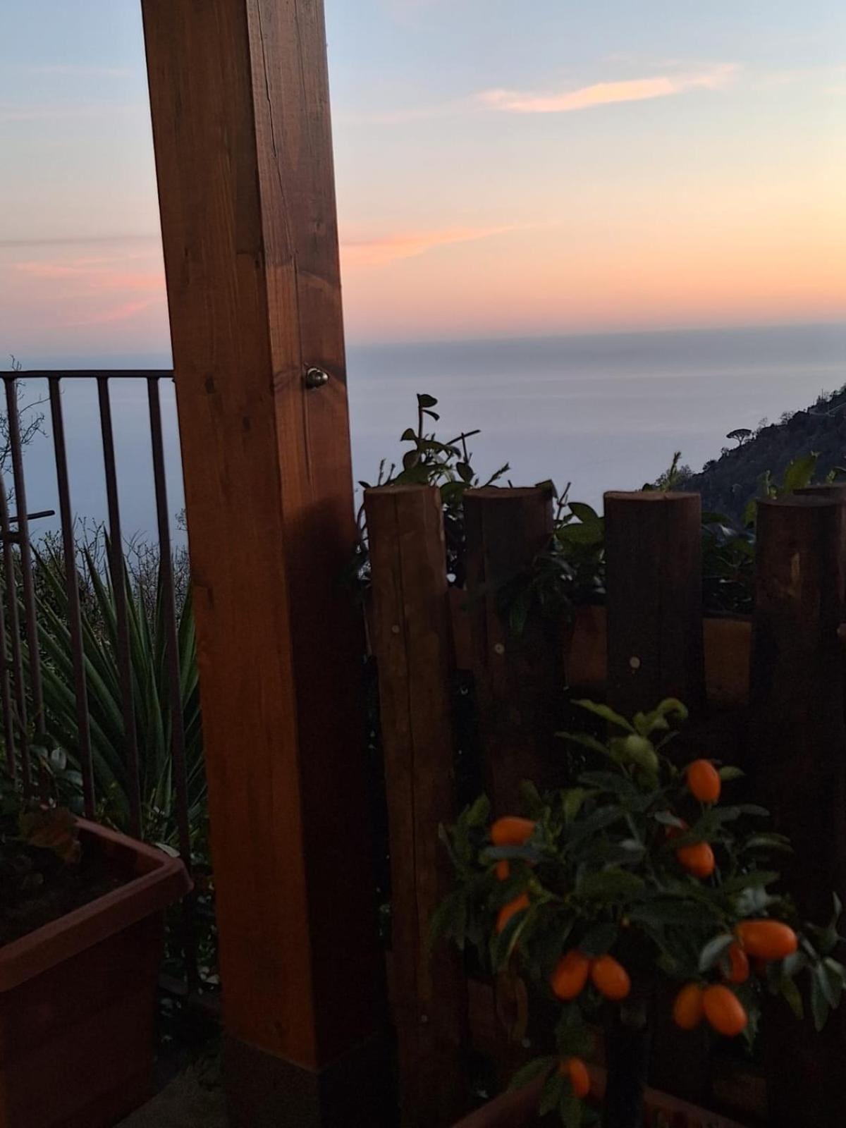 Agriturismo Orrido Di Pino Аджерола Экстерьер фото